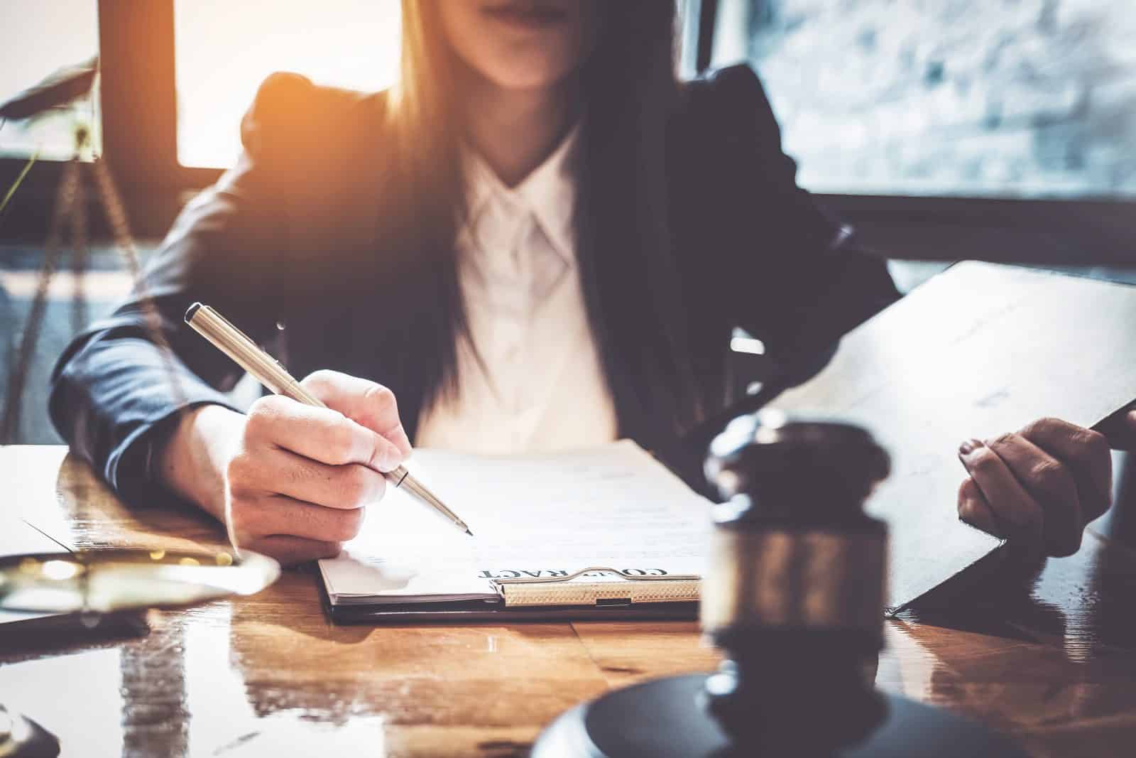 Doctor Who Pleaded Guilty to Felony Tax Evasion Sentenced to 1 Year in